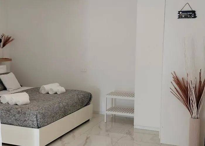 Cthomerimini, Miramare Lägenhet Rimini